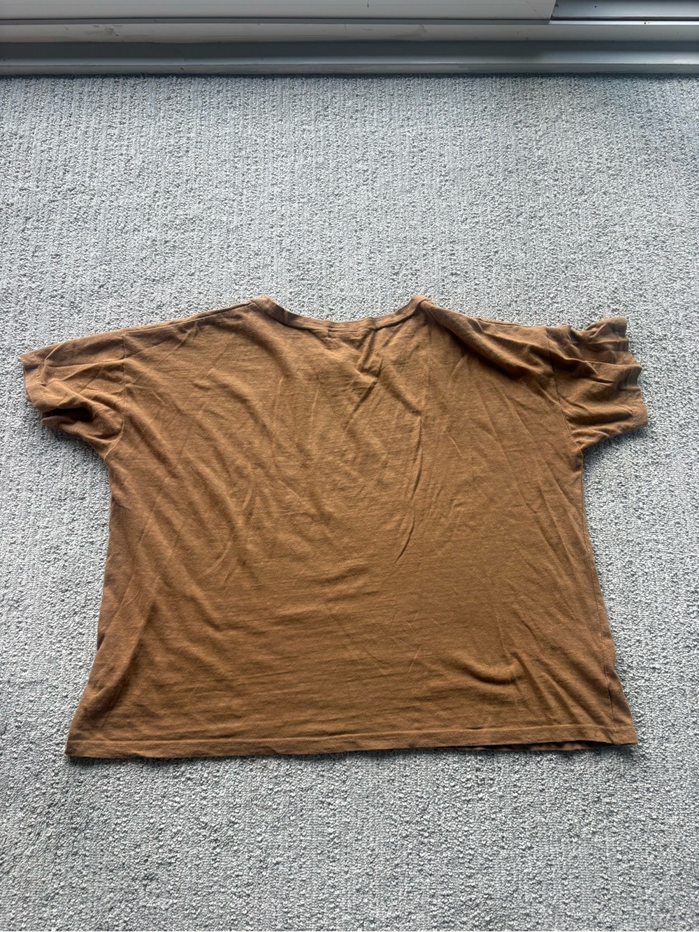 Women's Relaxed Short-Sleeve Tee in Warm Brown